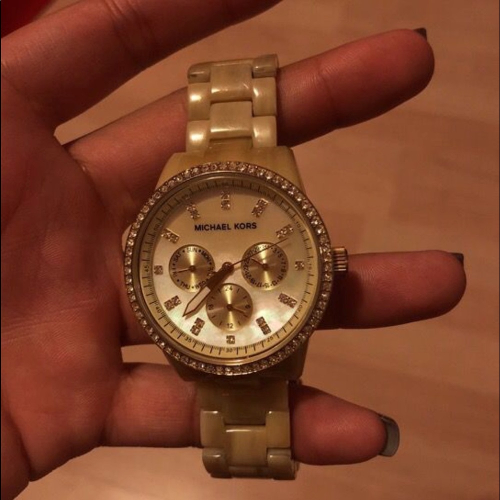 Michael kors beautiful Gold watch